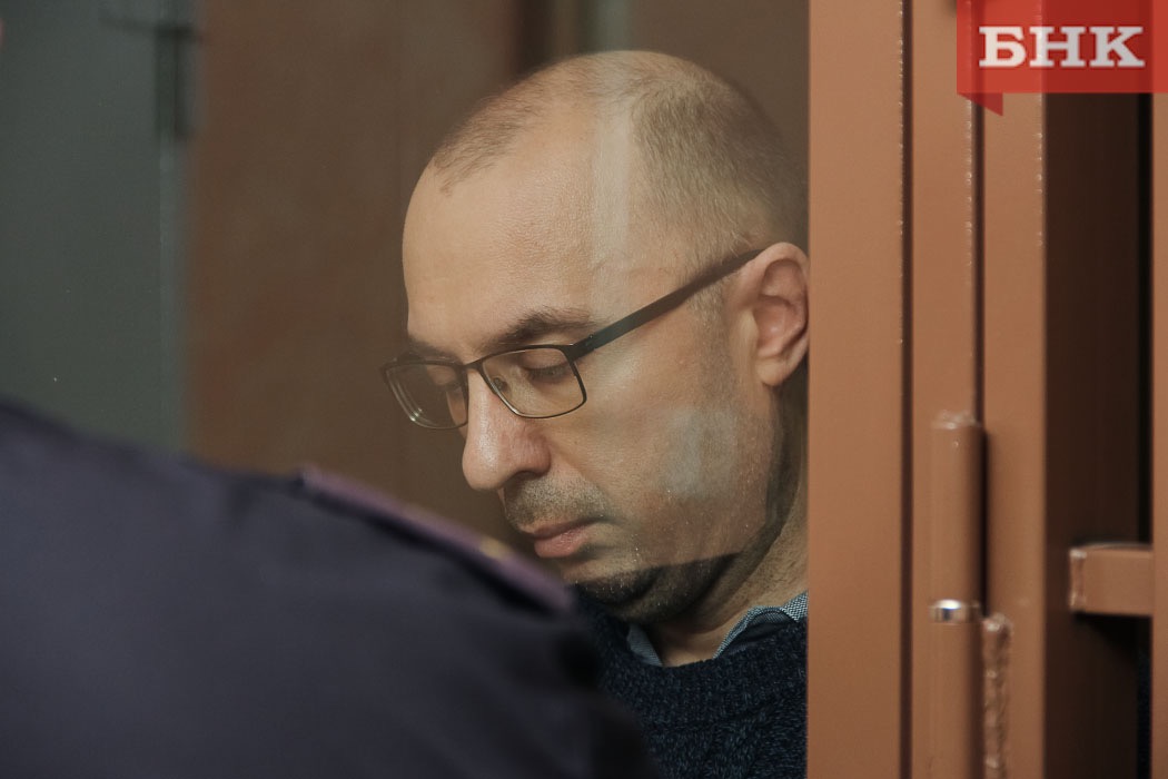 Совет Печоры отказался рассматривать вопрос об отставке арестованного главы района Валерия Серова